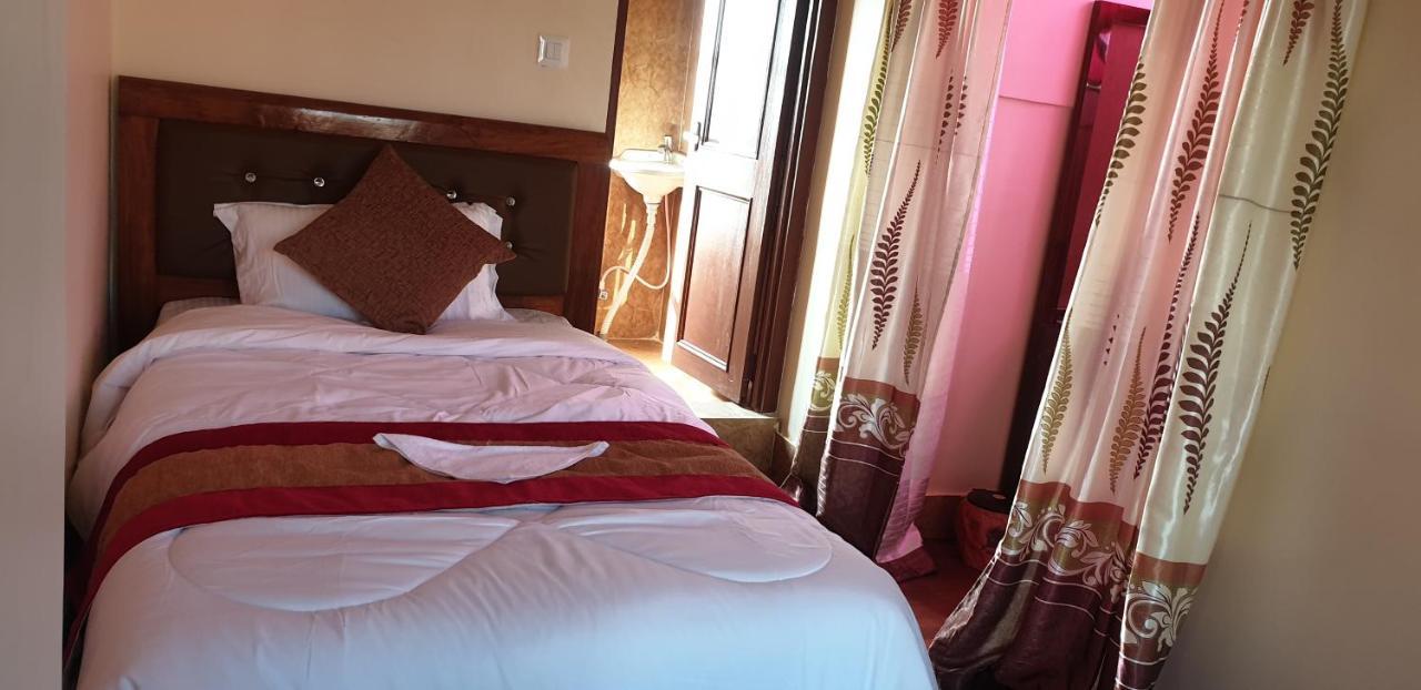 London House Resort บิรัทนาการ์ ห้อง รูปภาพ