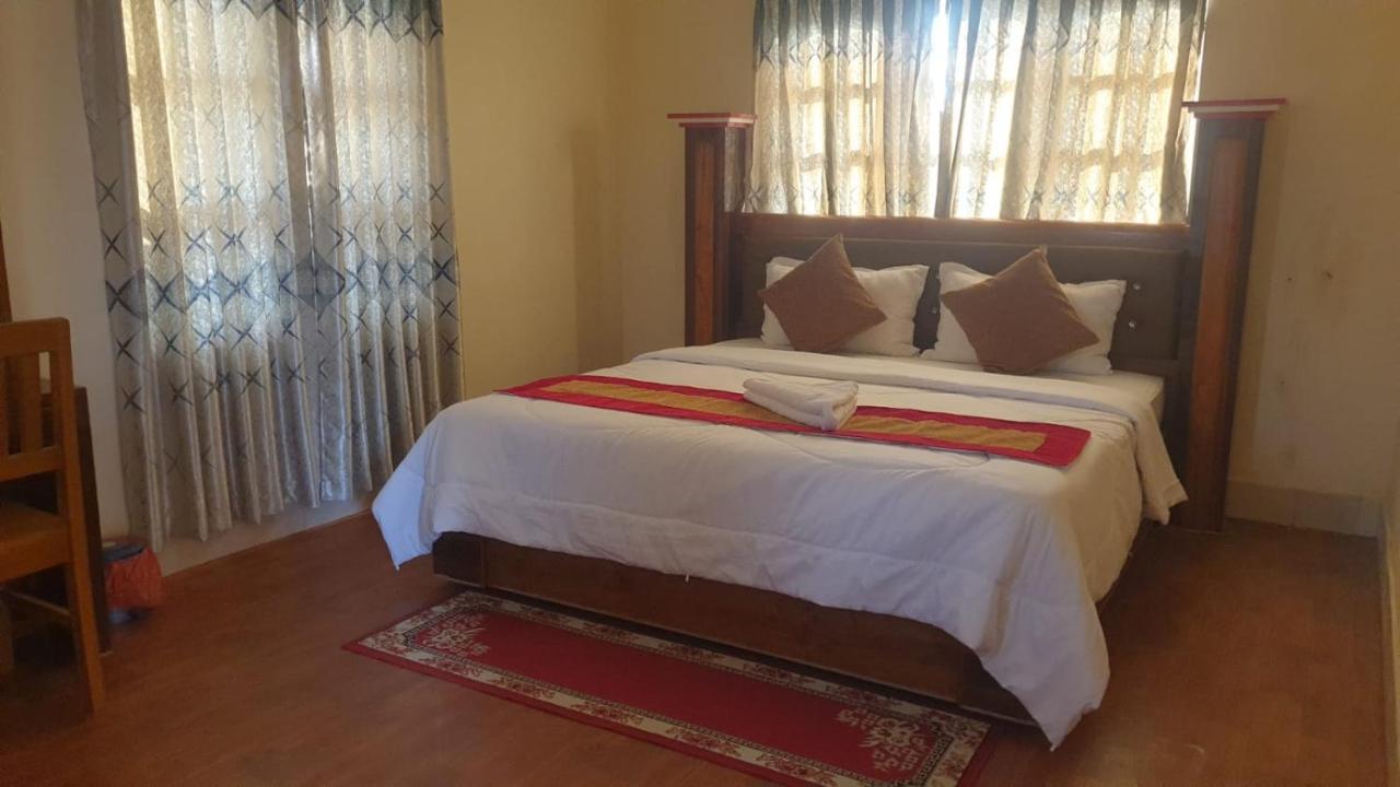 London House Resort บิรัทนาการ์ ภายนอก รูปภาพ